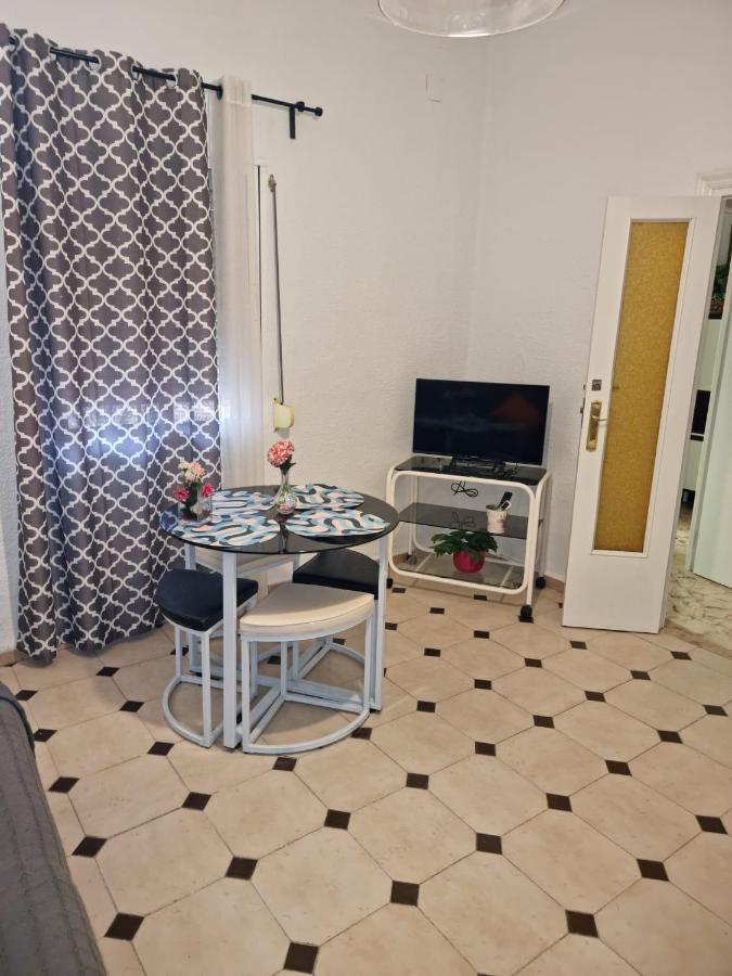 Wish Suite Dolores Leon De Triana Sevilla Exterior foto